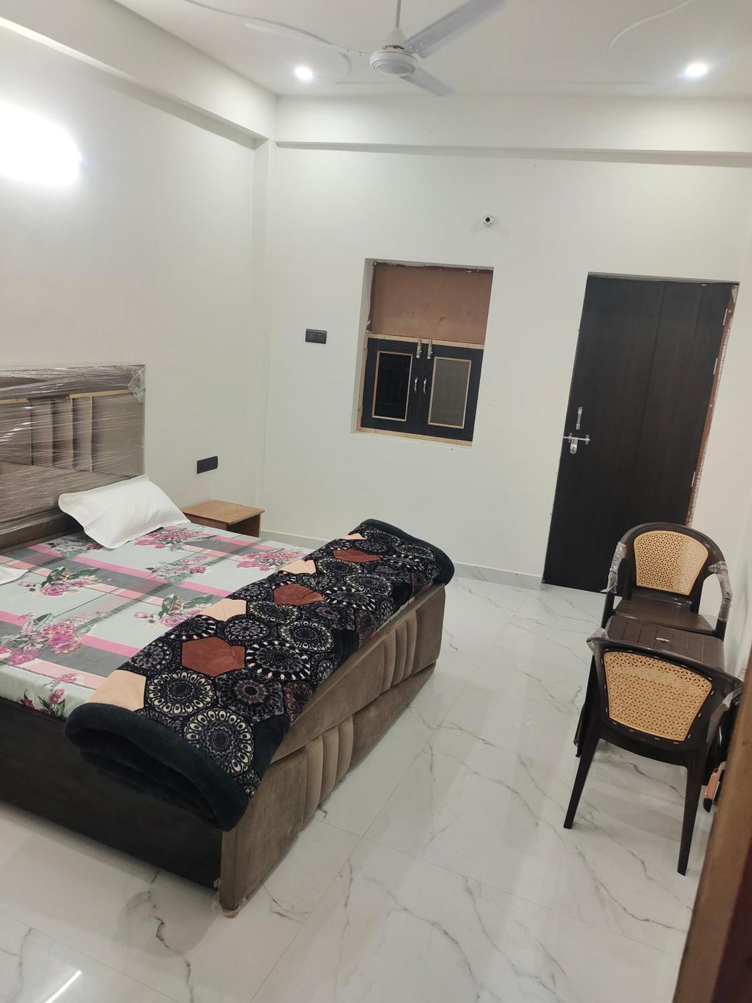 Bhavana Bhawan Hotel Vrindāvan Екстериор снимка